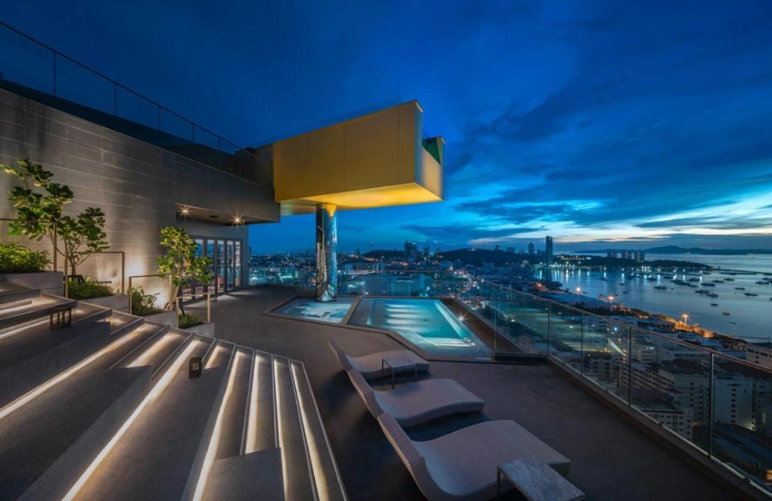 Edge Central Pattaya Seaview Residence With Infinity Pool ภายนอก รูปภาพ