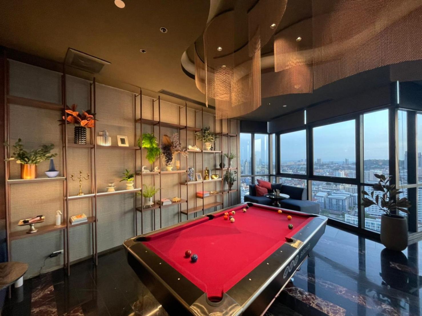 Edge Central Pattaya Seaview Residence With Infinity Pool ภายนอก รูปภาพ